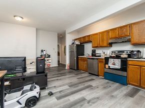 292 Hollis St, Framingham MA 01702