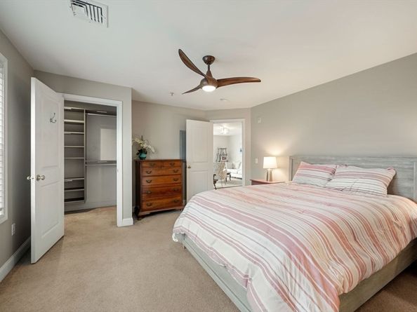 179 Park St 201, Medford MA 02155