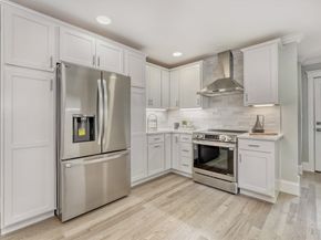 33 Hamilton St 1, Medford MA 02155