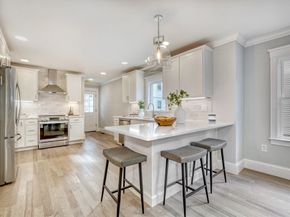 33 Hamilton St 1, Medford MA 02155