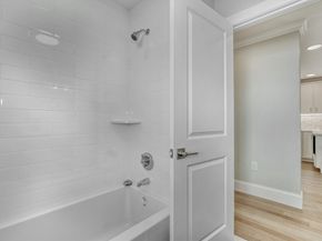 33 Hamilton St 1, Medford MA 02155