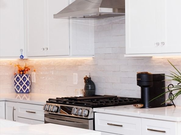 324 Adams 2, Newton MA 02458