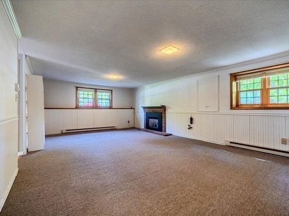 137 Naugler Ave, Marlborough MA 01752