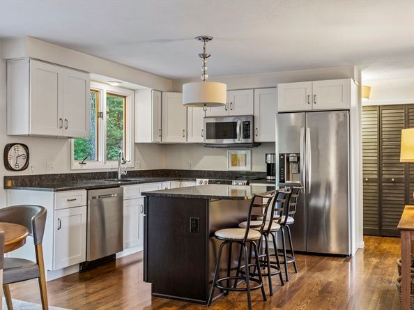 17 Mcneil Cir, Marlborough MA 01752