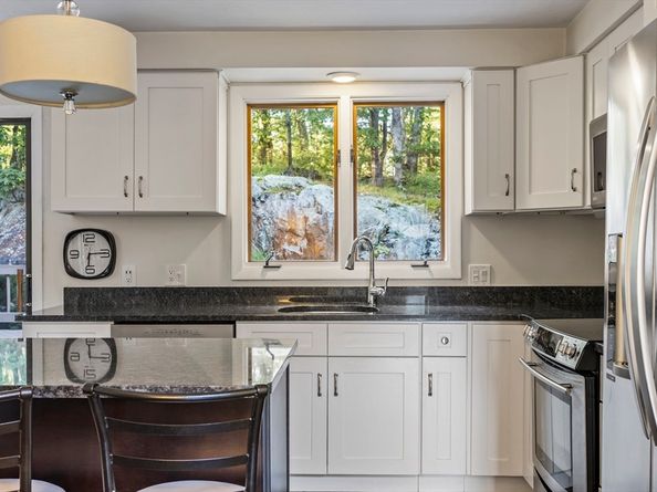 17 Mcneil Cir, Marlborough MA 01752
