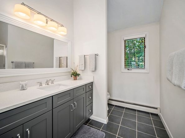 17 Mcneil Cir, Marlborough MA 01752