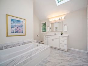 17 Mcneil Cir, Marlborough MA 01752