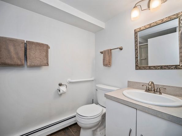 17 Mcneil Cir, Marlborough MA 01752
