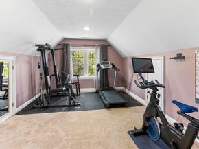 10 Dunham Pond Rd, Lakeville MA 02347
