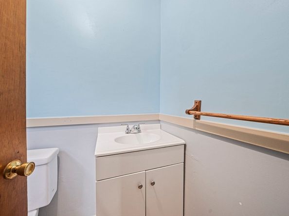 57 Buckley St, Quincy MA 02169