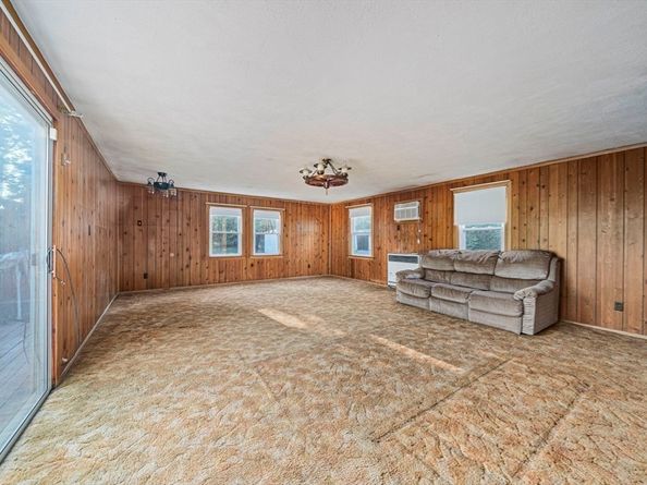 57 Buckley St, Quincy MA 02169
