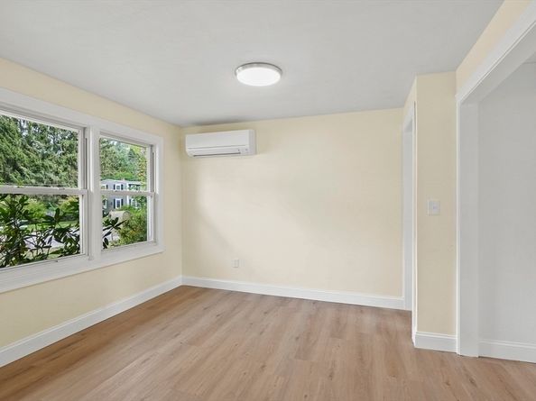 34 Rockland Road, Auburn MA 01501
