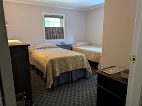 12 Lovering St, Medway MA 02053