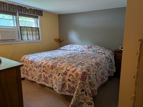 12 Lovering St, Medway MA 02053