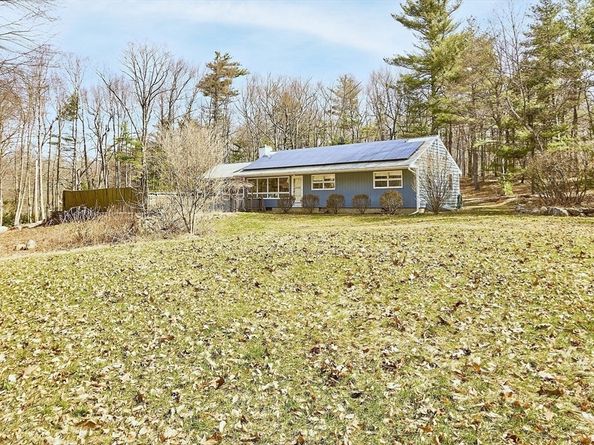 21 Woodside Road, Harvard MA 01451