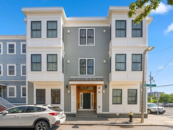 64-66 Gove St 2, Boston MA 02128