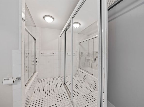 84 Blue Hills Parkway, Milton MA 02186