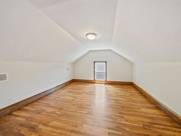 84 Blue Hills Parkway, Milton MA 02186