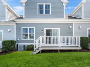 868 Washington St 868, Norwood MA 02062