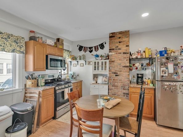 66 Union St, Boston MA 02135