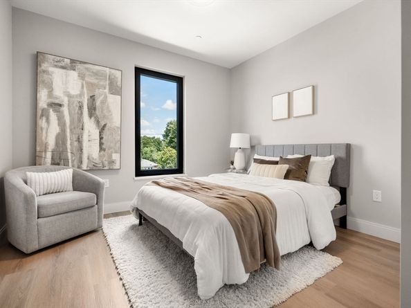 249 Corey 103, Boston MA 02135