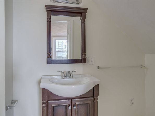 22 Meridian, Malden MA 02148