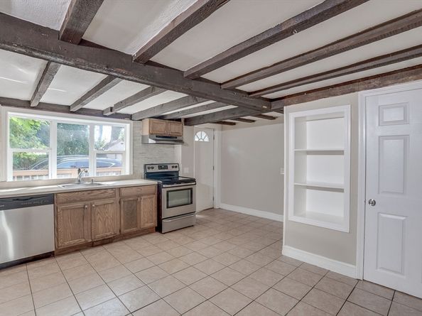 22 Meridian, Malden MA 02148