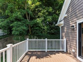134 Court St 12, Plymouth MA 02360