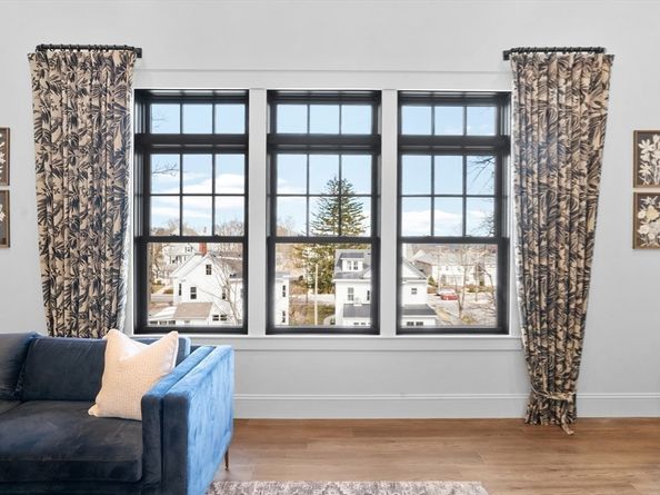134 Court St 12, Plymouth MA 02360