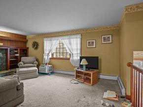 11 Federal St, Blackstone MA 01504
