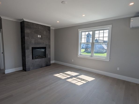 328 Ocean St, Marshfield MA 02051