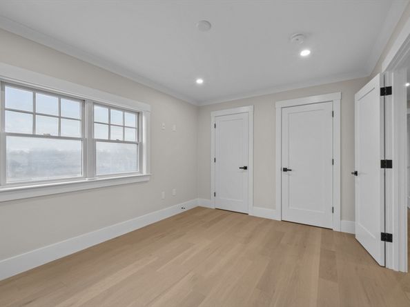 328 Ocean St, Marshfield MA 02051