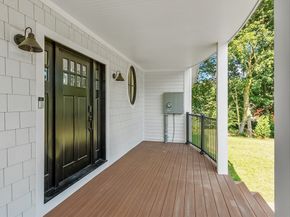 20 Oakland Street, Wellesley MA 02481