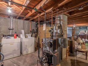 17 Orrison St, Worcester MA 01609