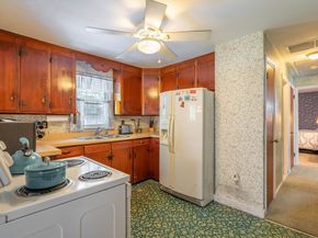 17 Orrison St, Worcester MA 01609