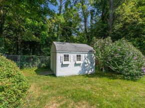 17 Orrison St, Worcester MA 01609