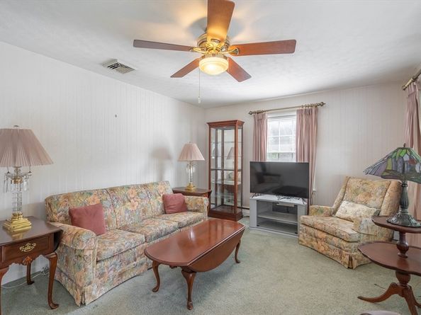 17 Orrison St, Worcester MA 01609