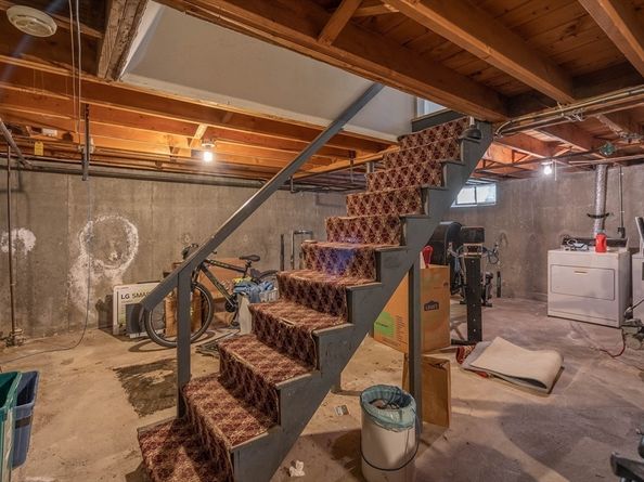 17 Orrison St, Worcester MA 01609