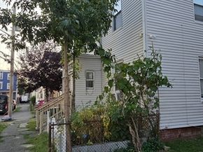 103 Warren St, Lynn MA 01905
