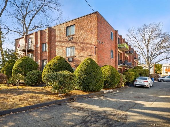 103 Newman Road 5, Malden MA 02148