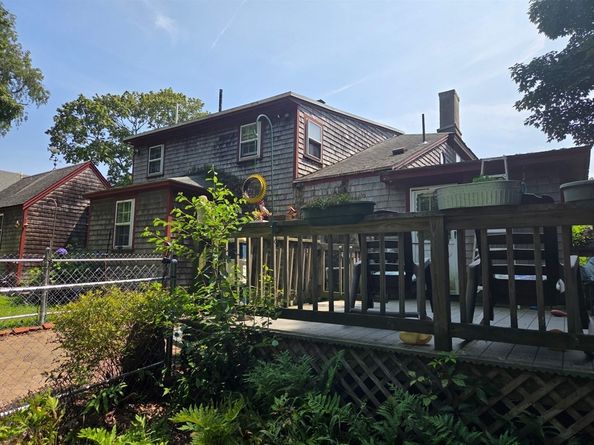696 Summer St, Rockland MA 02370