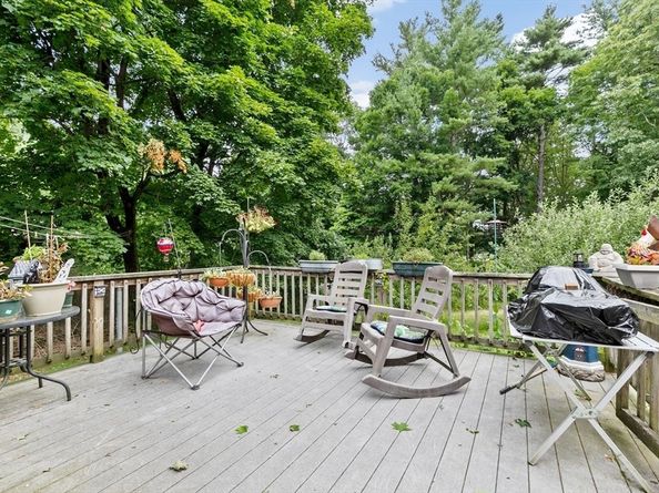 696 Summer St, Rockland MA 02370