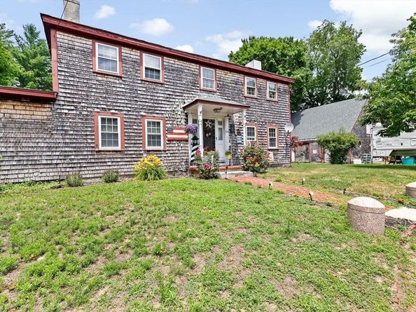696 Summer St, Rockland MA 02370
