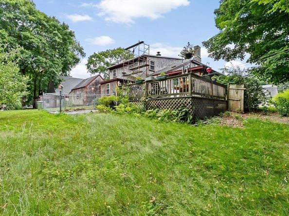 696 Summer St, Rockland MA 02370