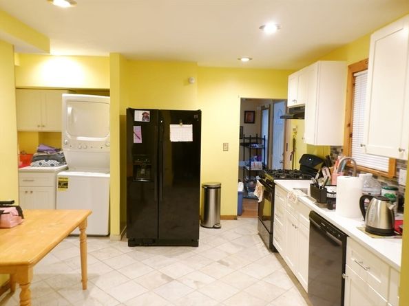 20 Rosseter St, Boston MA 02121