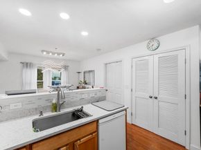 315 Cambridge St 102B, Worcester MA 01603