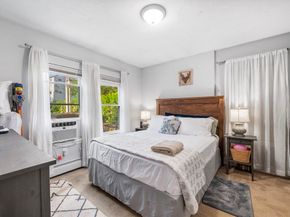 315 Cambridge St 102B, Worcester MA 01603