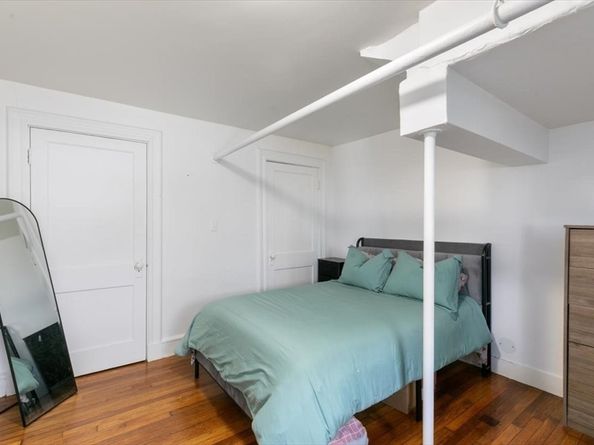 20 Claflin Rd A, Brookline MA 02445
