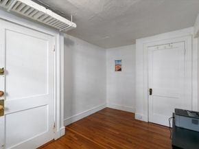 20 Claflin Rd A, Brookline MA 02445