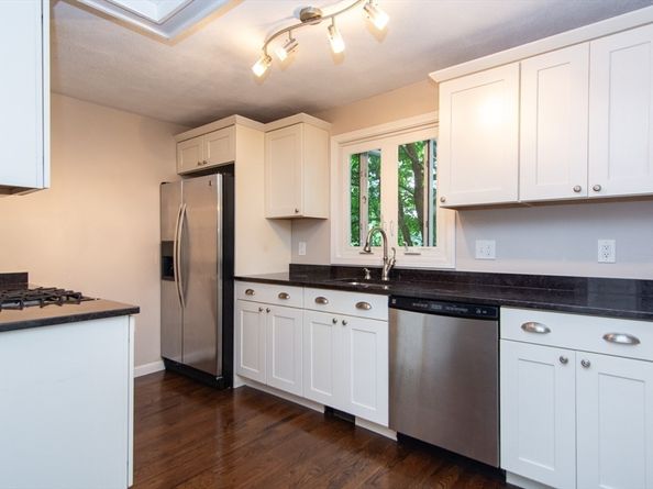 14 Holm Ct 2, Malden MA 02148